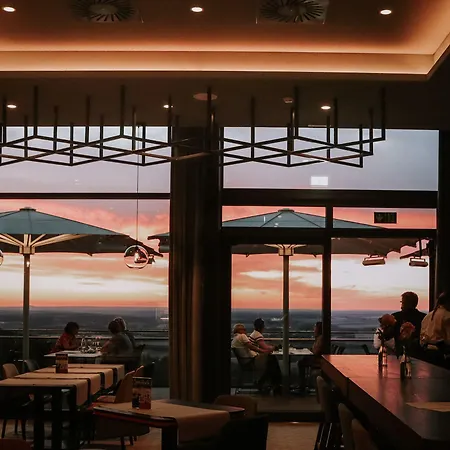 Panoramahotel ホテル