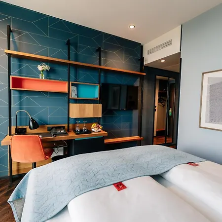 Panoramahotel Hotel 4*
