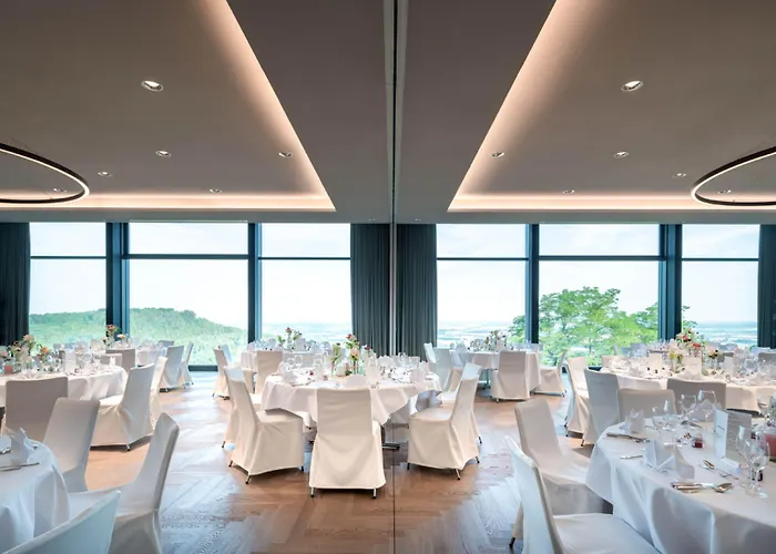 Panoramahotel Szálloda Waldenburg